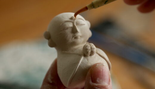 大人こそ習いたい、粘土でつくる彫刻教室。奈良といえば仏像をつくってみる。